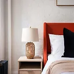 1288-3Rs New Renovated 2 Bedrooms In Ues