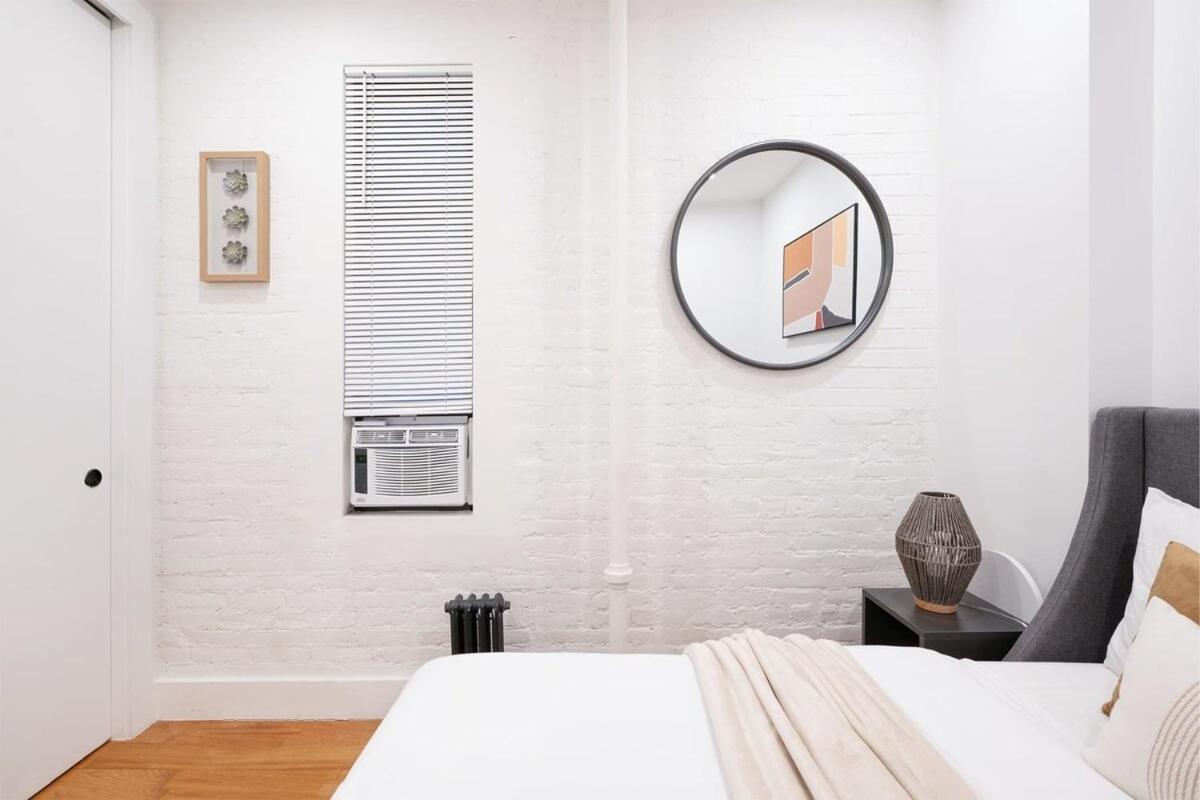 1288-3rs New Renovated 2 Bedrooms In Ues Apartment *